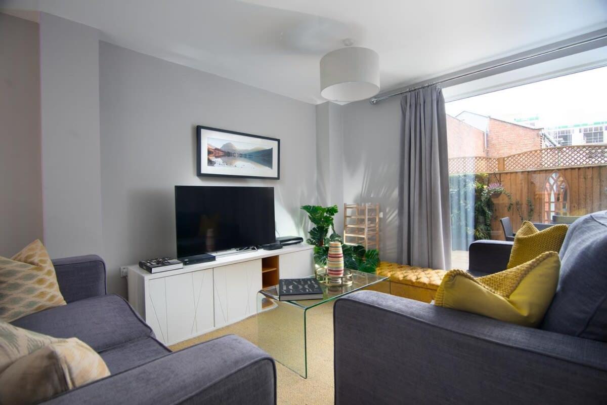 Deluxe Apartment Near Cabot Circus W Parking Sleeps 5 Bristol Kültér fotó